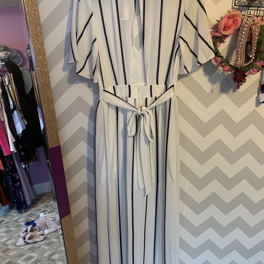 Size 9 Maxi Short Dress